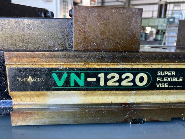 津田駒工業 VN-1220 バイス の画像 2枚目