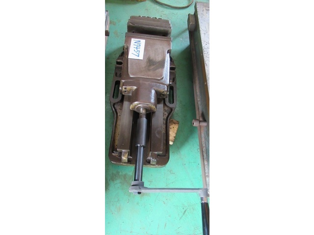 TAKEDA MACHINE TOOLS TK-175HVS　 Vice Image 1