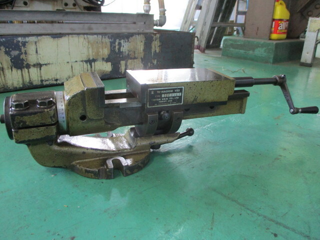 TAKEDA MACHINE TOOLS 100HVUI Vice Image 1