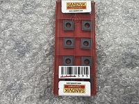 SANDVIK 880-0604W06H-P-GM 4044 Insert Chip C106594 Image