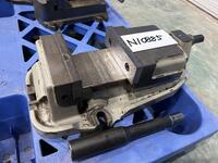 津田駒工業 　 バイス N10885 の画像