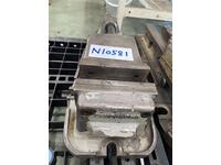津田駒工業 　 バイス N10581 の画像