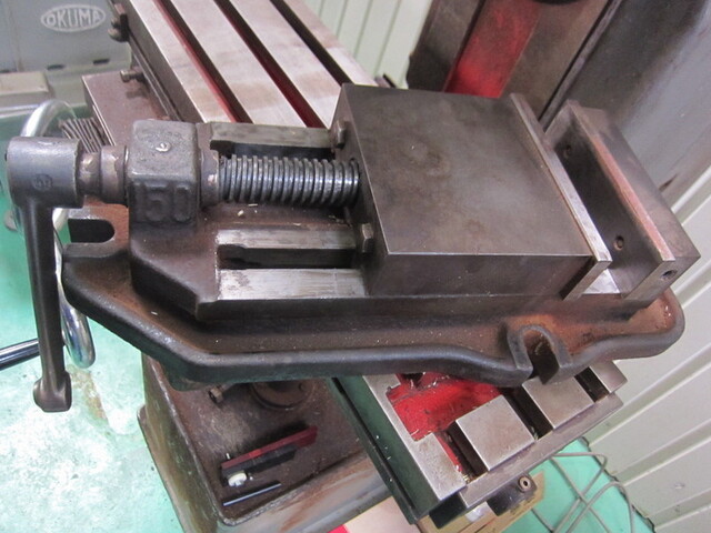 AIBA金属  Vice Image 1