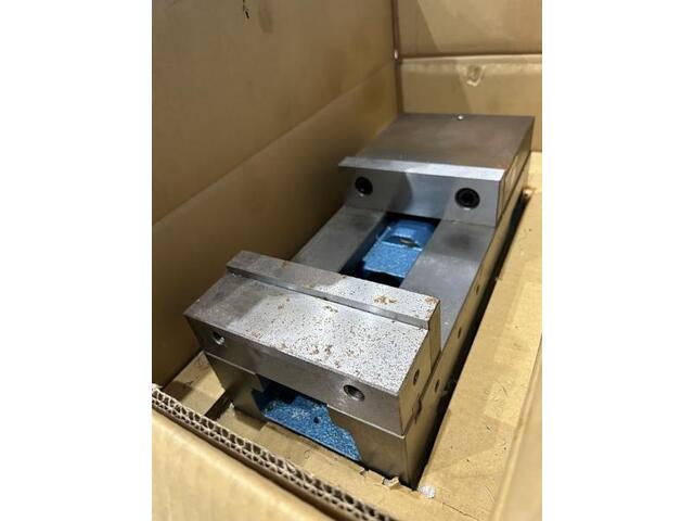 NABEYA LT  150MC Vice Image 2