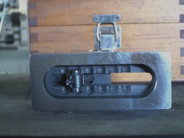 榮製機 NEOTEC Vice Image 4