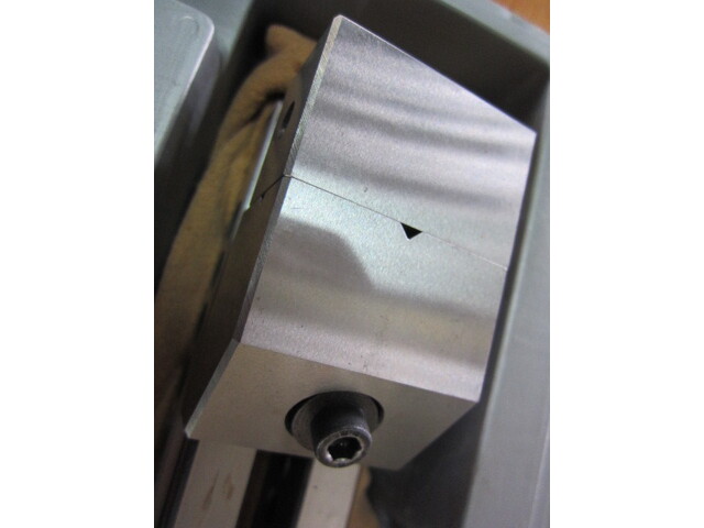   VA-50 Vice Image 3