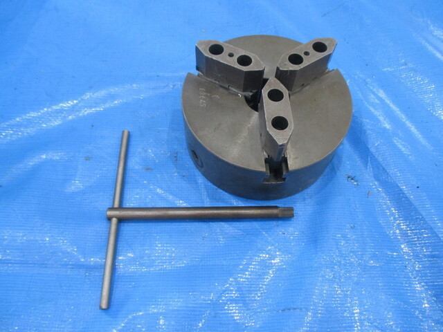  680477 Lathe Chuck Image 1