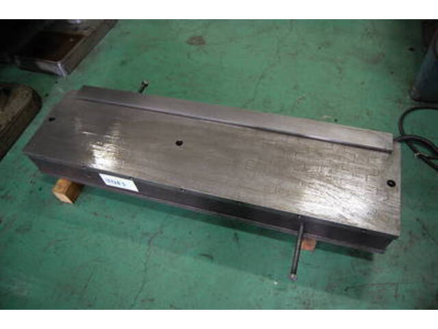 FUJI JIKOH SFA250ｘ950T1 Magnet Chuck Image 1