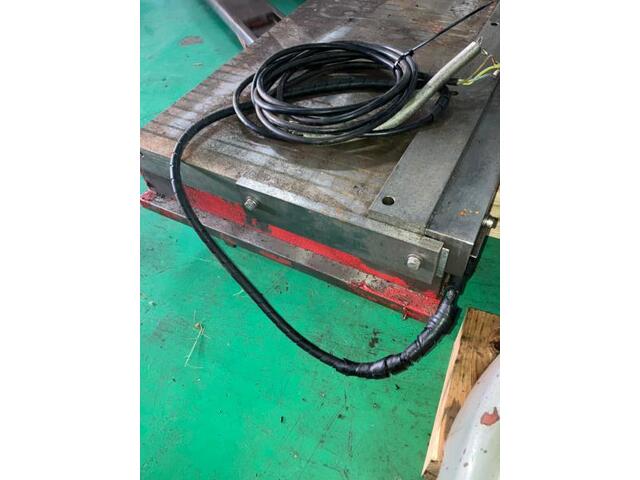  電磁チャック Magnet Chuck Image 3