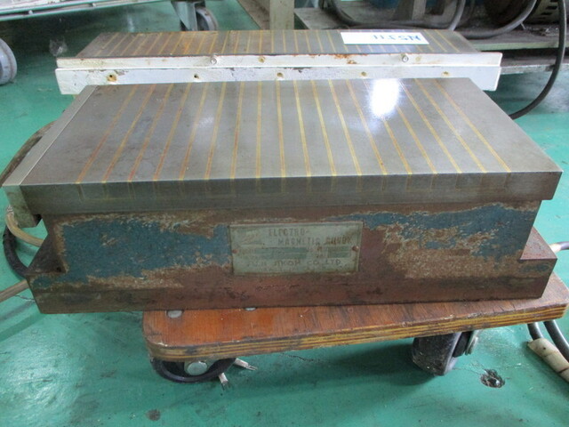 FUJI JIKOH FA-150x300T3 Magnet Chuck Image 1