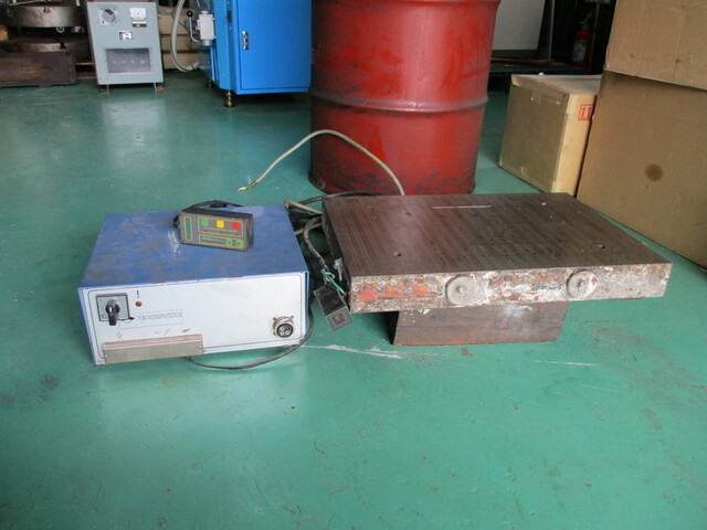 テクノマグネット 電磁チャック Magnet Chuck Image 1