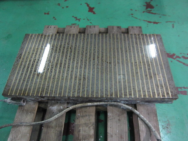  電磁チャック（研削用） Magnet Chuck Image 1