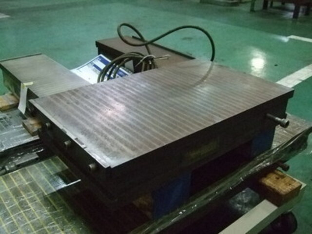  KCT-3050-212B マグネットチャック の画像 1枚目