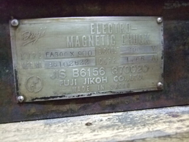 FUJI JIKOH FA300ｘ900 Magnet Chuck Image 2
