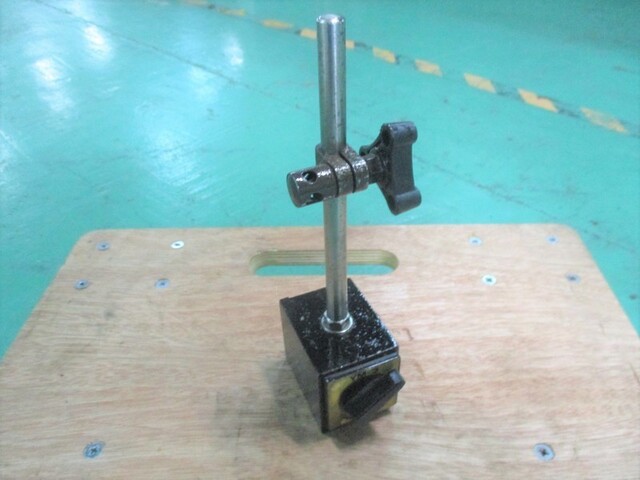 PEACOCK YM-3 Stand/Stage Image 1