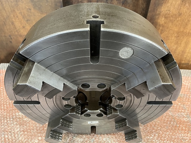 --  Lathe Chuck Image 3