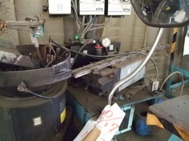  EB Parts Feeder Image 4
