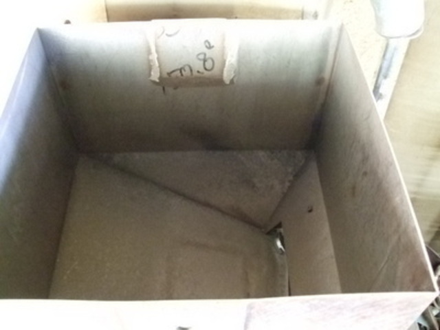  EB Parts Feeder Image 5