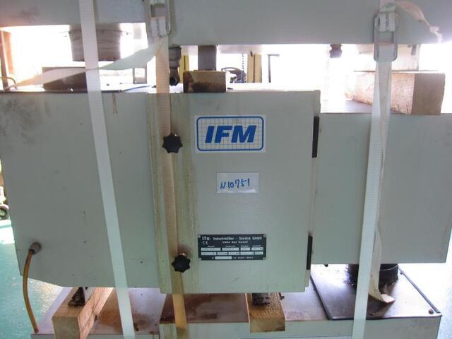  IMFC1100 Mist Collector Image 1