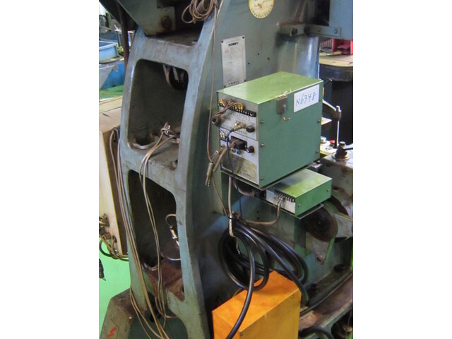  30020 C-Frame Press Image 6