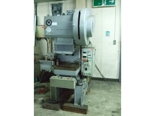 YAMADA DOBBY SP-15CS-E C-Frame Press Image 1
