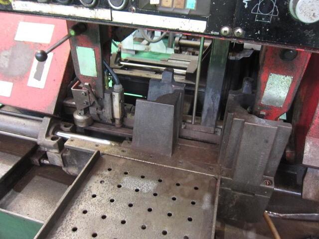 AMADA HFA-300 Band Saw Image 4