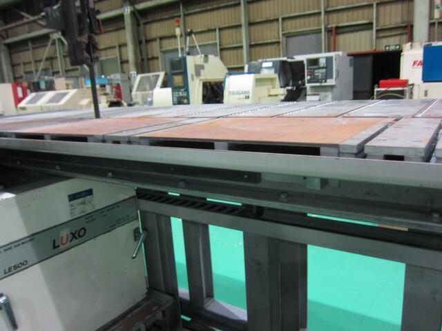 LUXO LE-500 Contour Machine Image 7