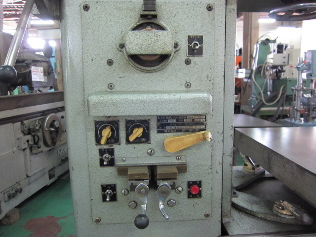 AMADA V-400 Contour Machine Image 5