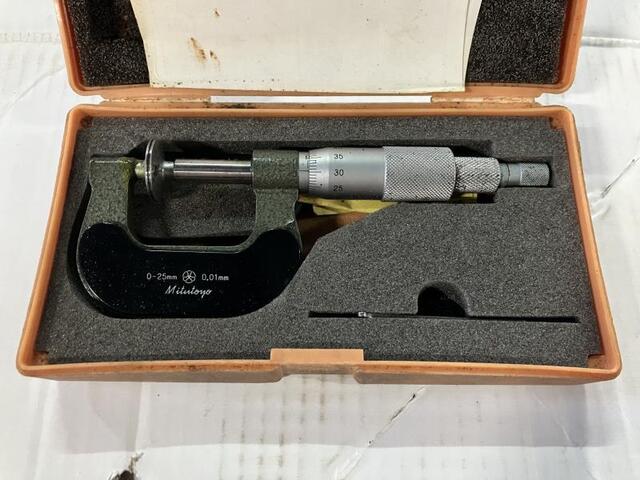 Mitutoyo PDM-25 Micrometer (Outer) Image 1