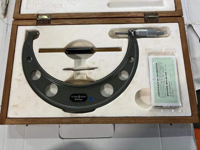 Mitutoyo OM-200 Micrometer (Outer) Image 1