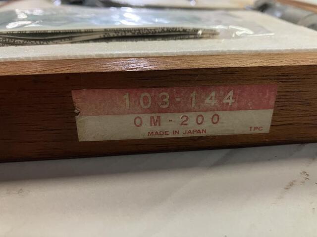 Mitutoyo OM-200 Micrometer (Outer) Image 2