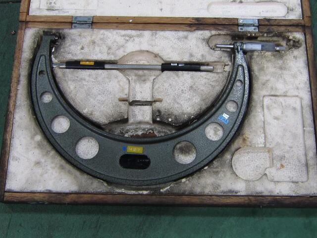 Mitutoyo OM-275(103-147) Micrometer (Outer) Image 1