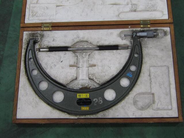 Mitutoyo OM-300(103-148A) Micrometer (Outer) Image 1