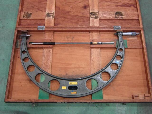 Mitutoyo OM-450(103-154) Micrometer (Outer) Image 1