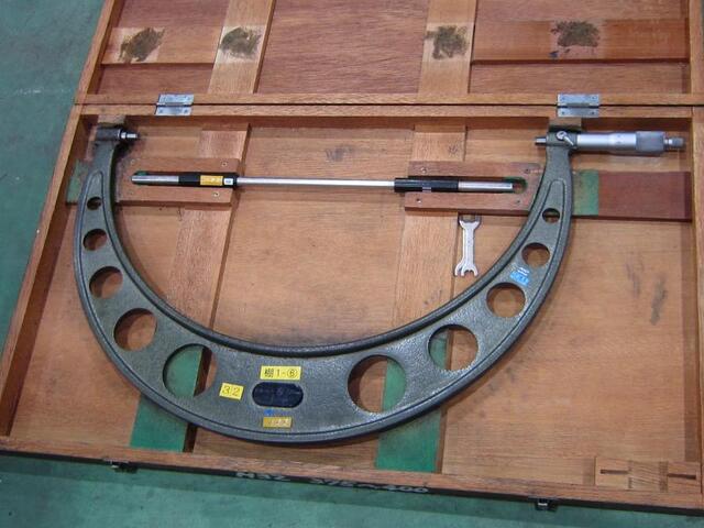 Mitutoyo OM-400(103-152) Micrometer (Outer) Image 1