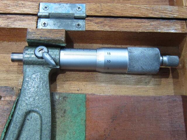Mitutoyo OM-400(103-152) Micrometer (Outer) Image 3