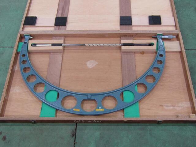 Mitutoyo OM-700(103-164) Micrometer (Outer) Image 1
