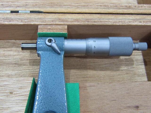 Mitutoyo OM-875(103-171) Micrometer (Outer) Image 3