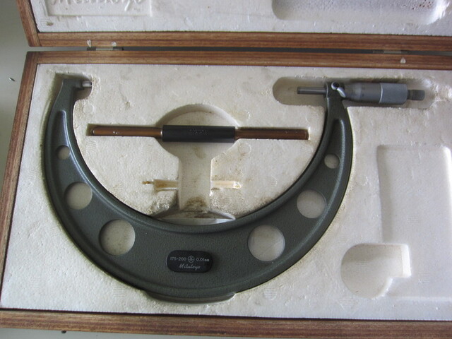 Mitutoyo OM-200(103-144) Micrometer (Outer) Image 1