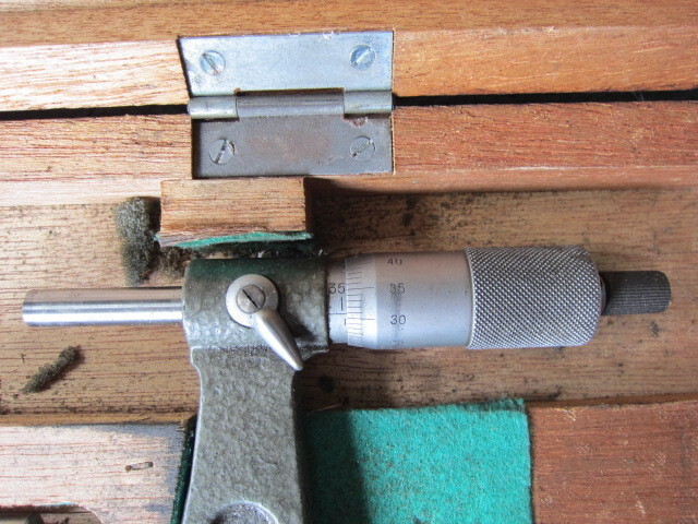 Mitutoyo OM-375 Micrometer (Outer) Image 3