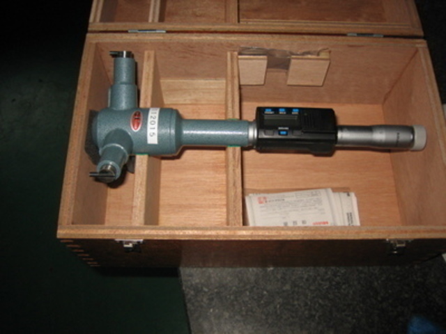 Mitutoyo HTD-175 Micrometer (Inner) Image 1