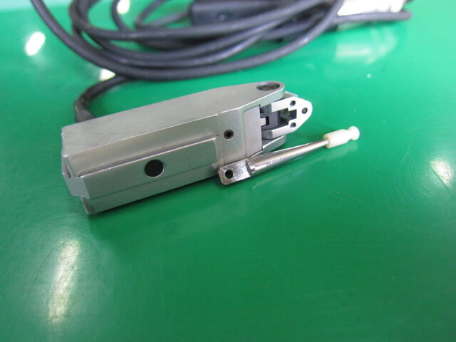 tesa GT-31 Micrometer (Inner) Image 2