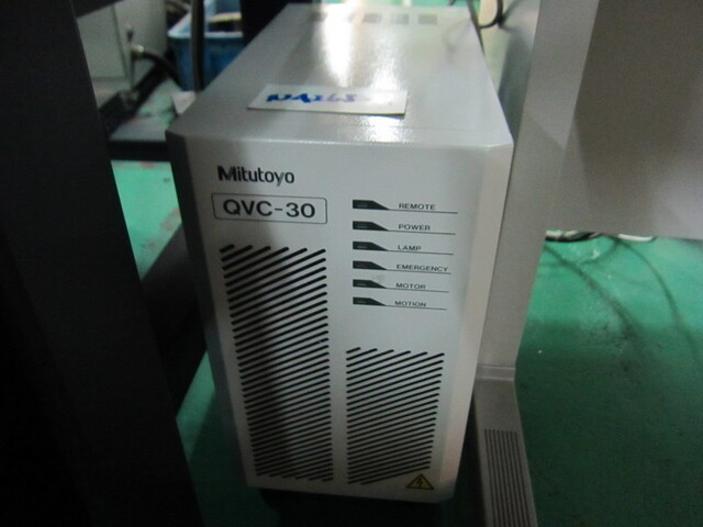 ミツトヨ QVB202-PRO1F 投影機 の画像 4枚目