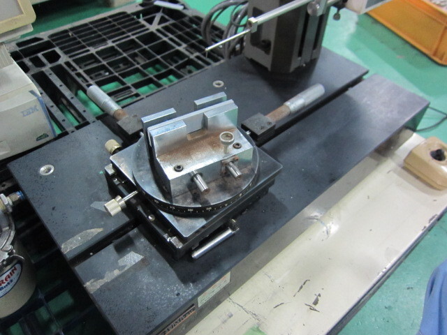 TOKYO SEIMITSU contourecord-1600C Projector Image 8