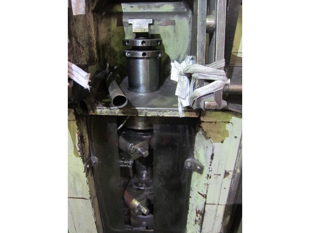  SUMMIT-20 Powder Molding Press Image 4