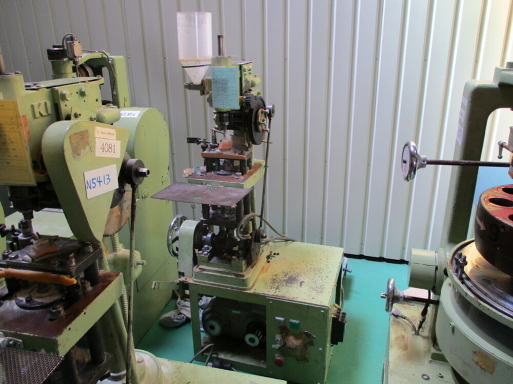   Powder Molding Press