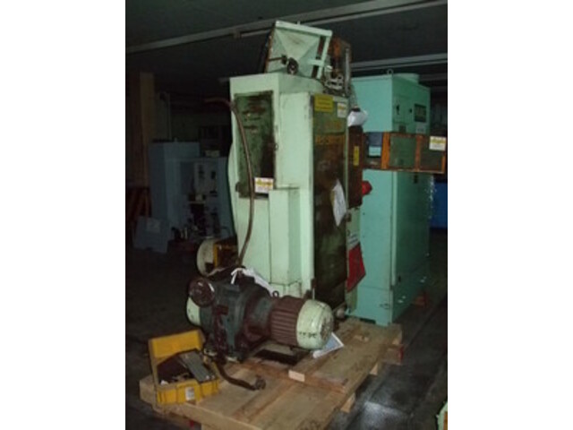  PCD-5D Powder Molding Press Image 4