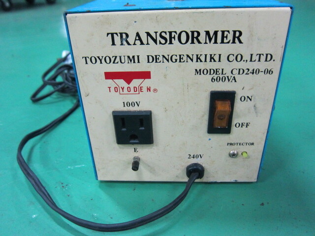 豊澄電源機器 CD240-06 発電機/トランス の画像 1枚目