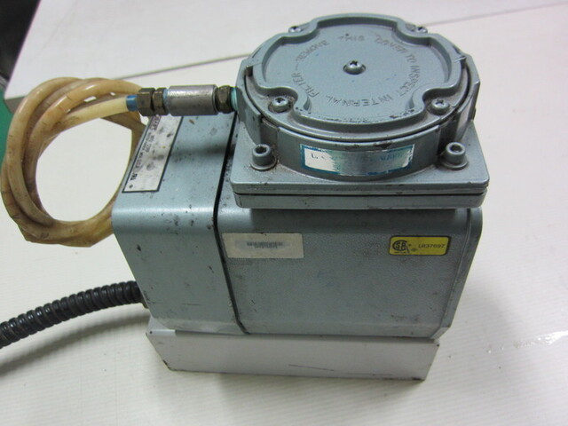 GAST DOA-P108-DD Pump Image 1