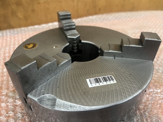 --  Lathe Chuck Image 4